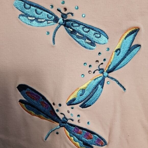 Cruise Wear & Co Short Sleeve Sz L Pink Embroidered Dragonfly Top - Picture 2 of 10